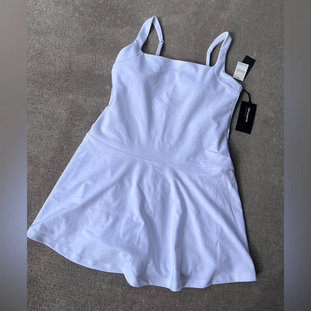 Abercrombie and Fitch YPB sculpt lux athletic white dress NWT - Picture 2 of 3